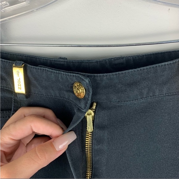 St. John Black Straight Leg Gold Hardware Casual Minimal Denim Pants Jeans 6 - Picture 4 of 9